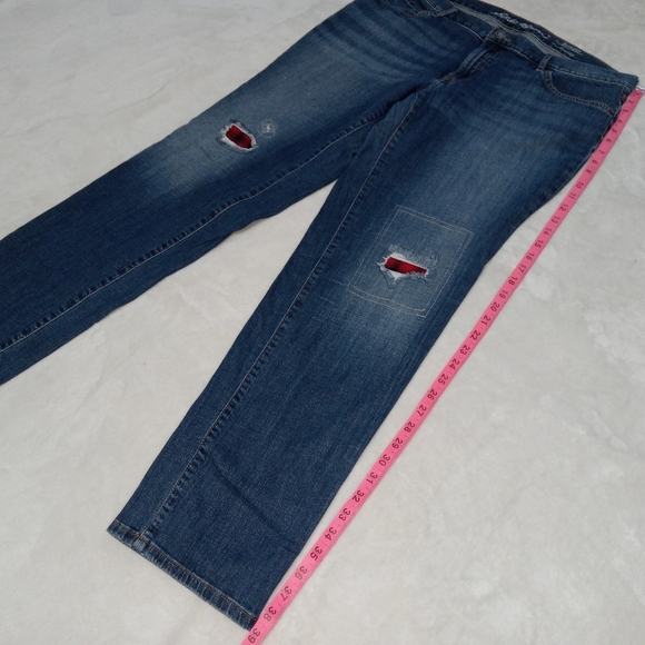 Eddie Bauer EUC Plaid Patch Relaxed Fit Boyfriend Jeans size 14 - Picture 9 of 12